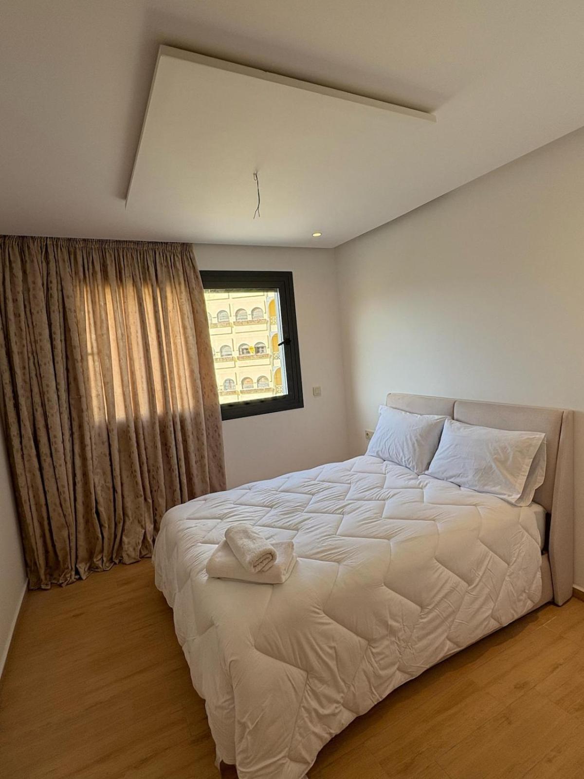 Apartment Apprt *